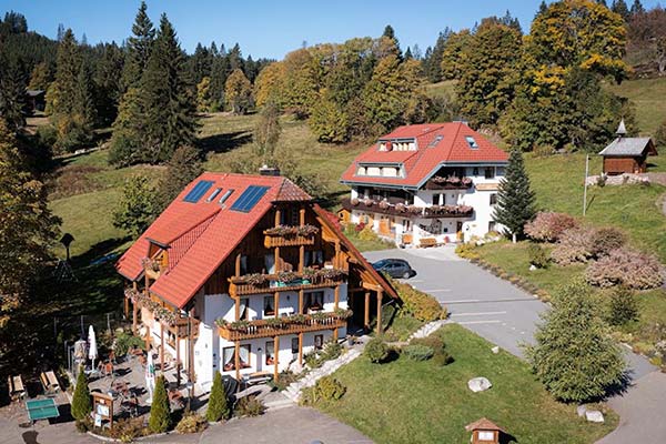 Hotel-Pension Kräutle - Willkommen am Feldberg im Schwarzwald, auf 1100 Meter Höhe zwischen Titisee und Schluchsee